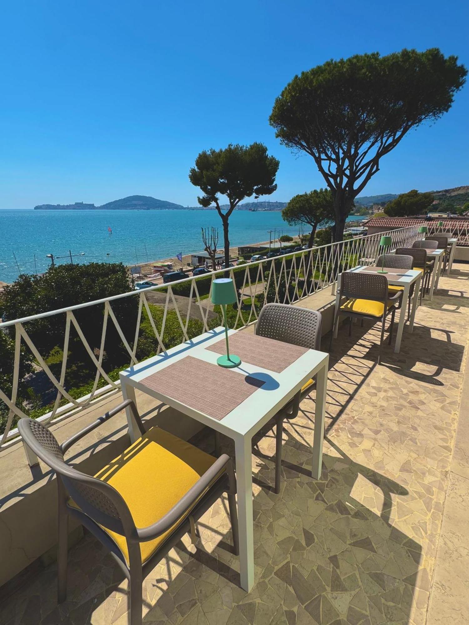 Villa Magnolia Formia Exterior photo