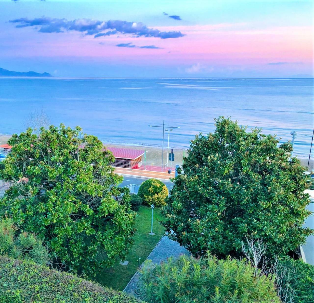 Villa Magnolia Formia Exterior photo